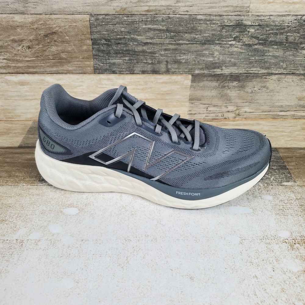 New Balance Fresh Foam 680 V8 Mens Running Shoes Sz 9.5 D Gray Lace Up Sneakers